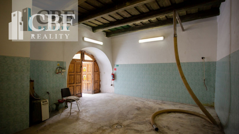 Ponúkame na predaj historickú budovu Zájazdového hostinca