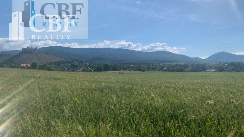 Pozemok vhodný na výstavbu v Krásnohorskom podhradí