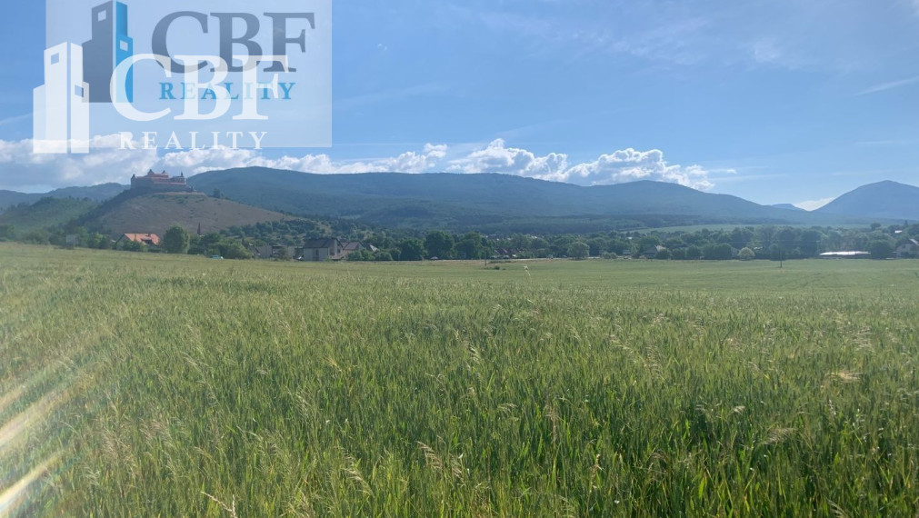 Pozemok vhodný na výstavbu v Krásnohorskom podhradí