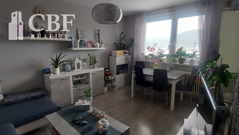 REZERVOVANÉ ! 3-IZBOVÝ BYT NA PREDAJ V ROŽŇAVE - KOMPLETNÁ REKONŠTRUKCIA