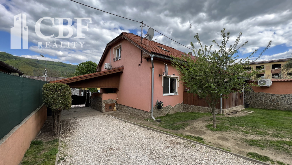 Na predaj rodinný dom v Nižnej Slanej