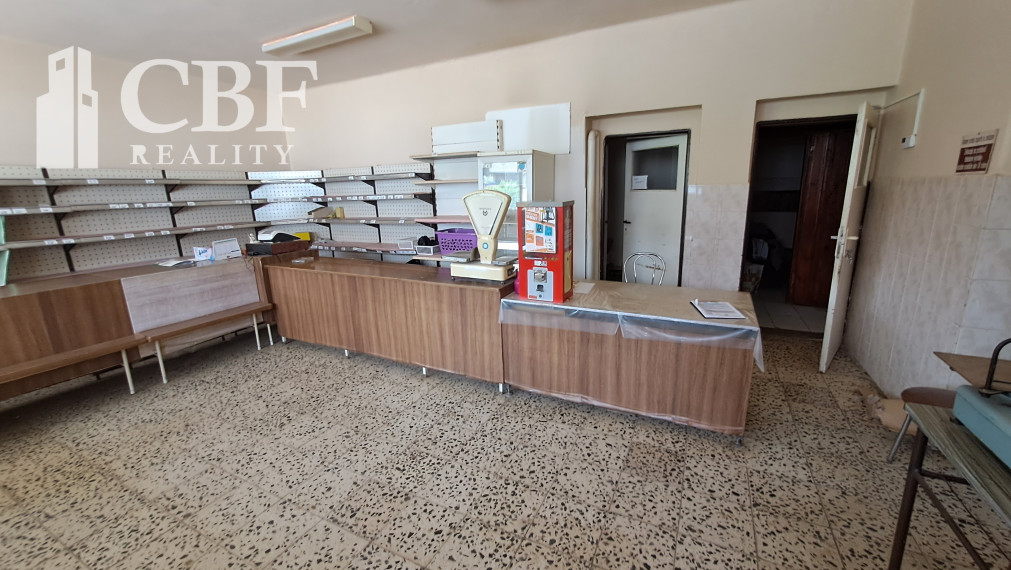 Na predaj podnikateľská budova v Koceľovciach