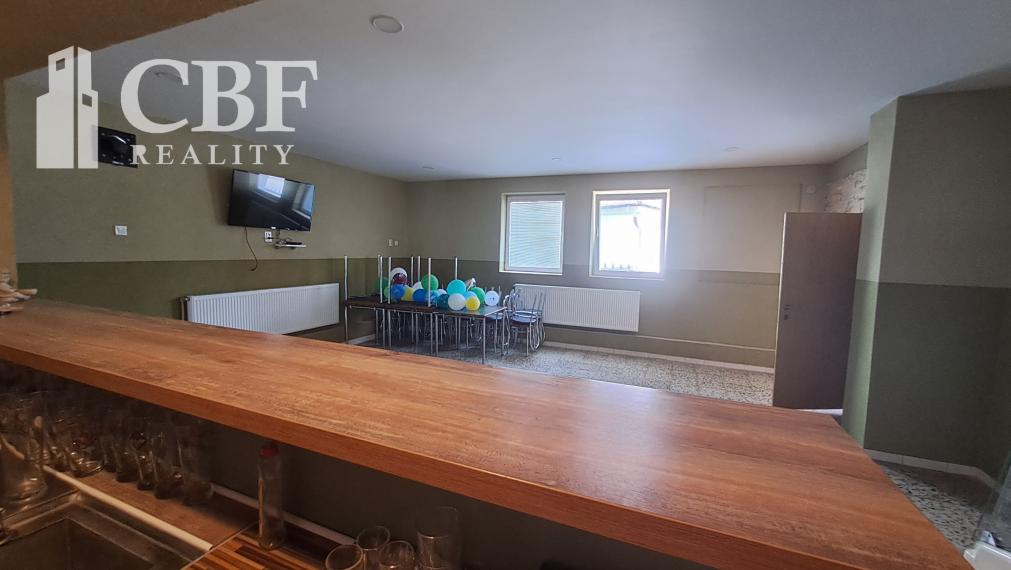 Na predaj podnikateľská budova v Koceľovciach