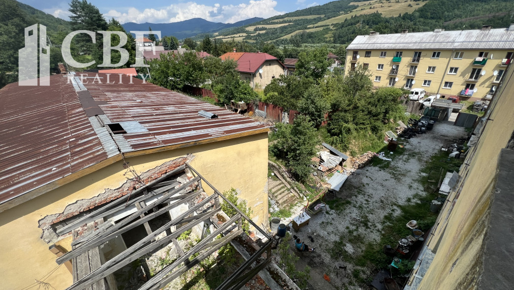 Znížená cena - Na predaj budova v obci Nižná Slaná