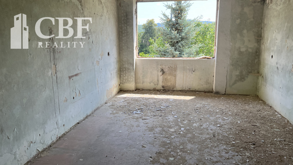 Znížená cena - Na predaj budova v obci Nižná Slaná