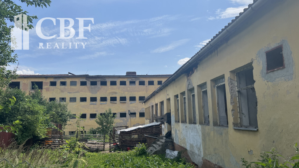Znížená cena - Na predaj budova v obci Nižná Slaná