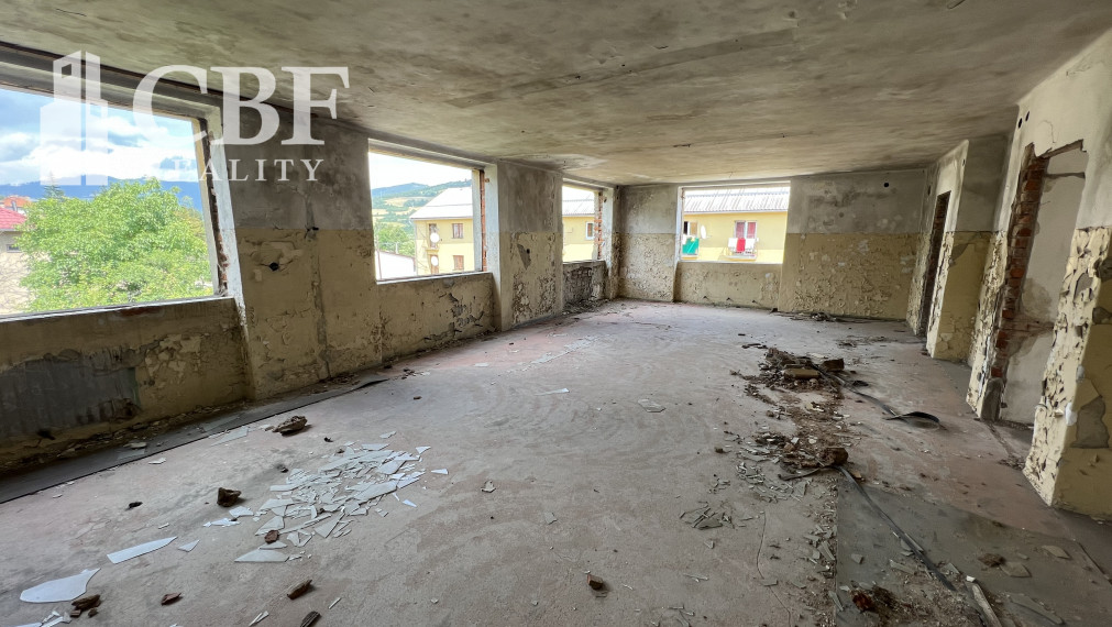 Znížená cena - Na predaj budova v obci Nižná Slaná