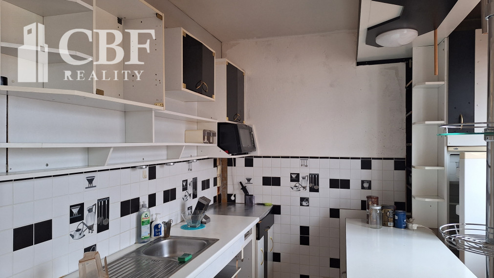 3-IZBOVÝ BYT NA PRENÁJOM V ROŽŇAVE