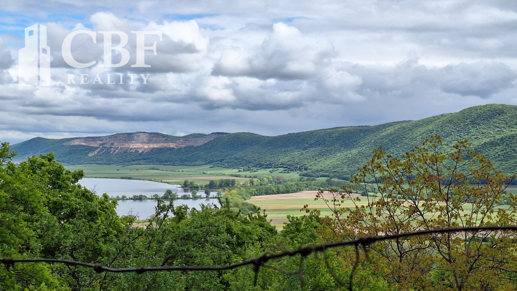 22.000 ! ZÁHRADKÁRSKA CHATKA S VINIČOM NA PREDAJ V HRHOVE