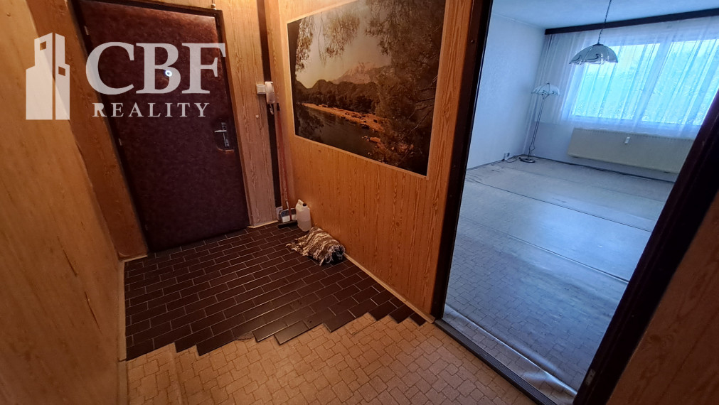 Rezervované - Na predaj 3 izbový byt s loggiou v Rožňave