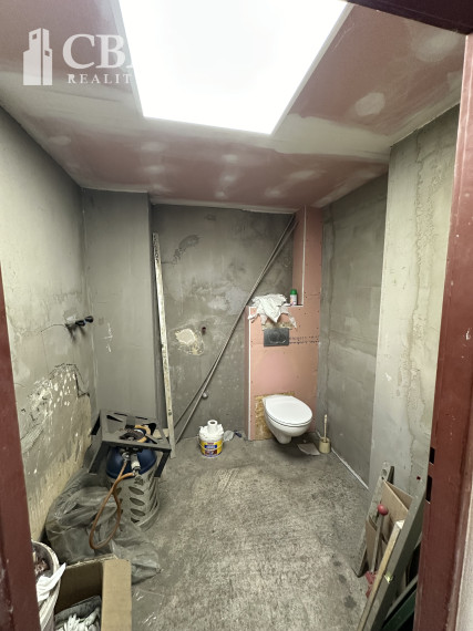 NA PREDAJ KOMERČNÝ OBJEKT V ROŽŇAVE