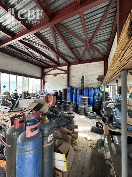 NA PREDAJ KOMERČNÝ OBJEKT V ROŽŇAVE