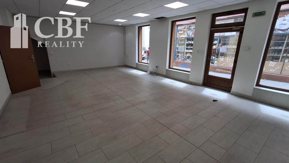 Na prenájom obchodné/ kancelárske priestory v centre Rožňavy