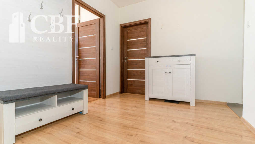 PREDANÉ /  3i byt so zaskleným balkónom Poprad