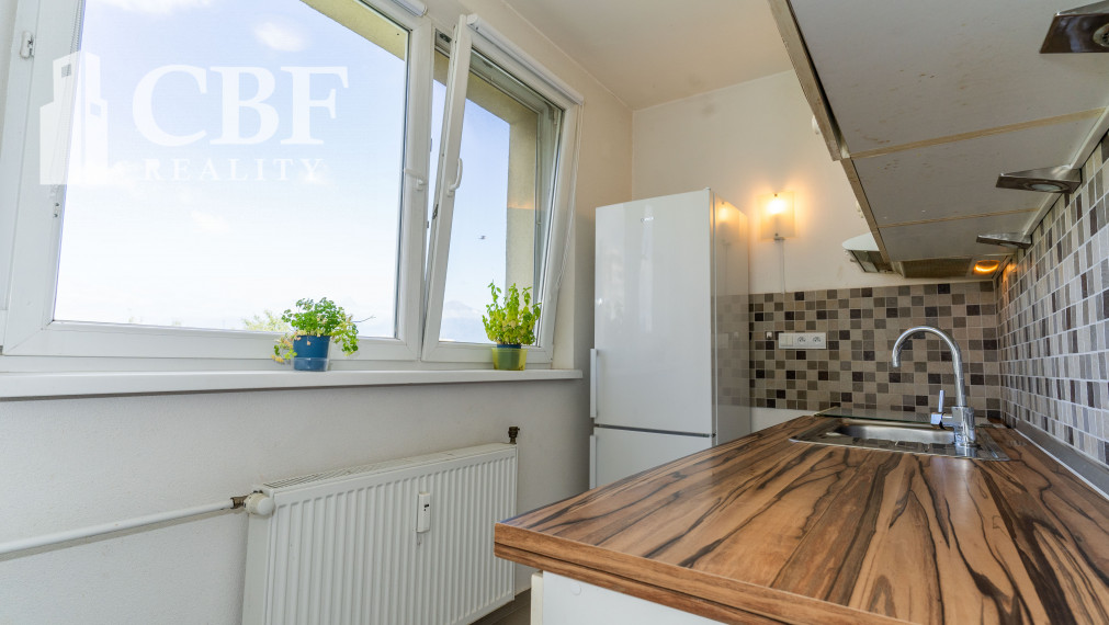 PREDANÉ /  3i byt so zaskleným balkónom Poprad