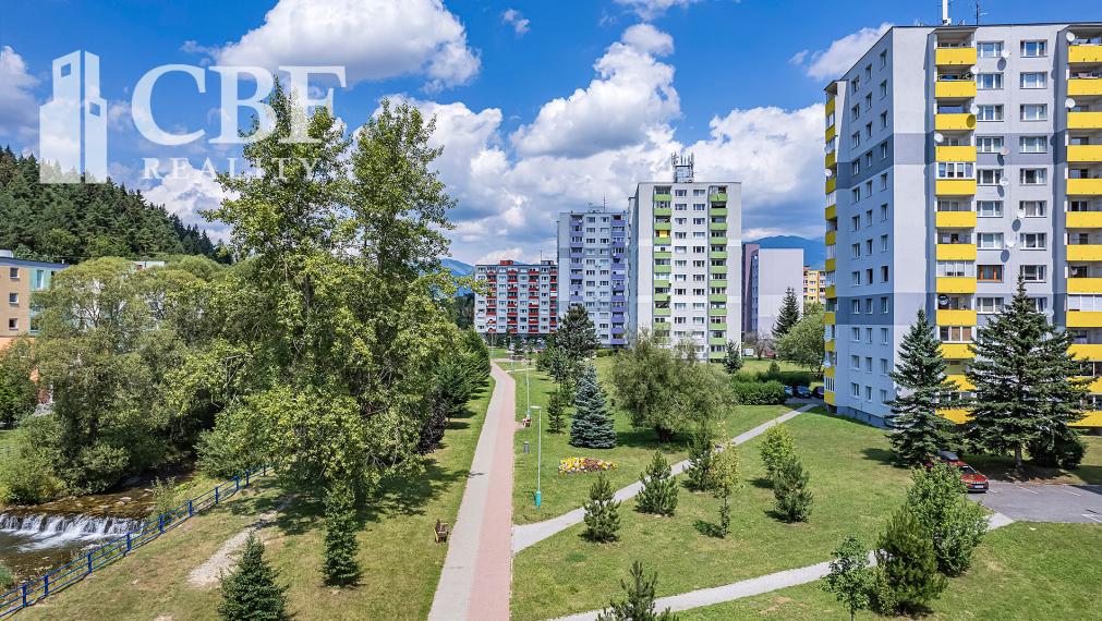 PREDANÉ 3-izbový byt v tichej lokalite s množstvom zelene