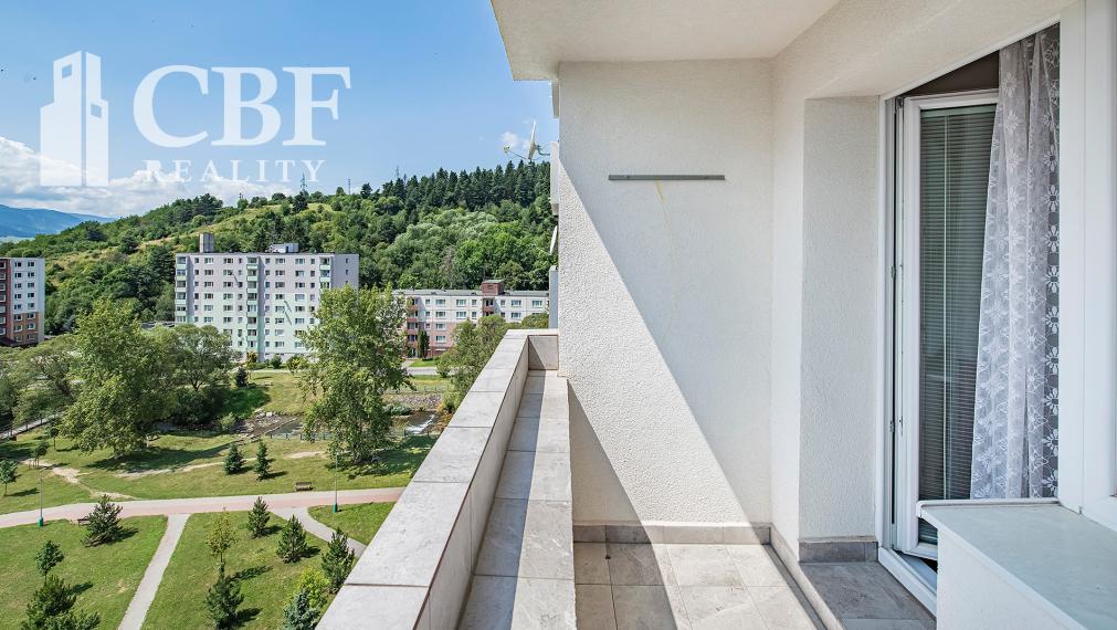 PREDANÉ 3-izbový byt v tichej lokalite s množstvom zelene