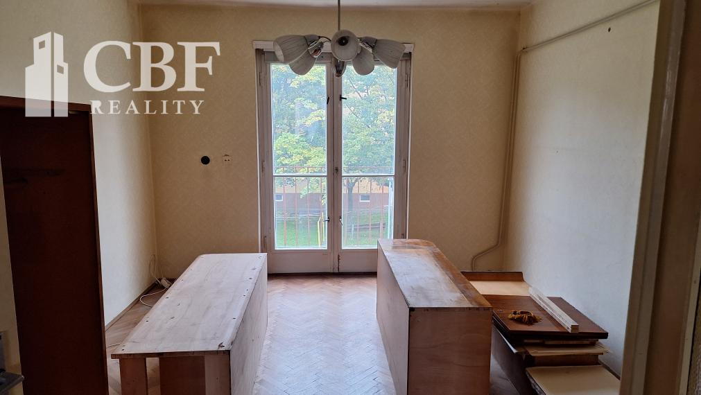 2-IZBOVÝ BYT S BALKÓNOM NA PREDAJ