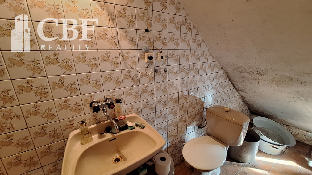 RODINNÝ DOM NA PREDAJ V OBCI ROCHOVCE