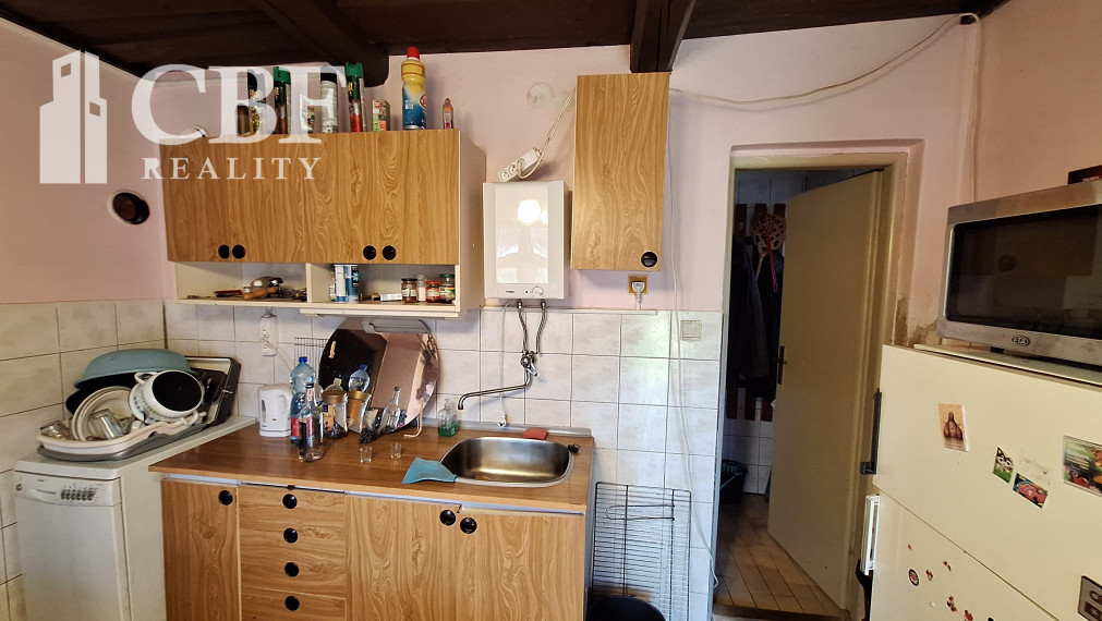 CHALÚPKA V OBCI LÚČKA NA PREDAJ