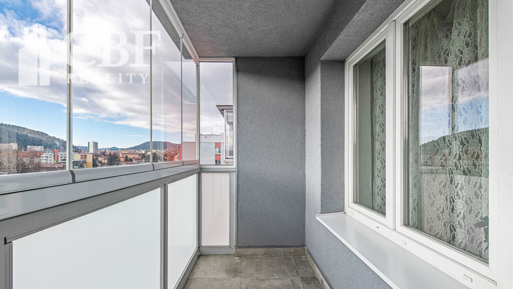 PREDANÉ / Predaj 2i byt v skvelej lokalite plnej zelene Svit