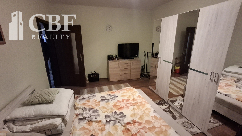 Znížená cena - Na predaj 3-izbový byt s balkónom v Rožňave, sídl. JUH