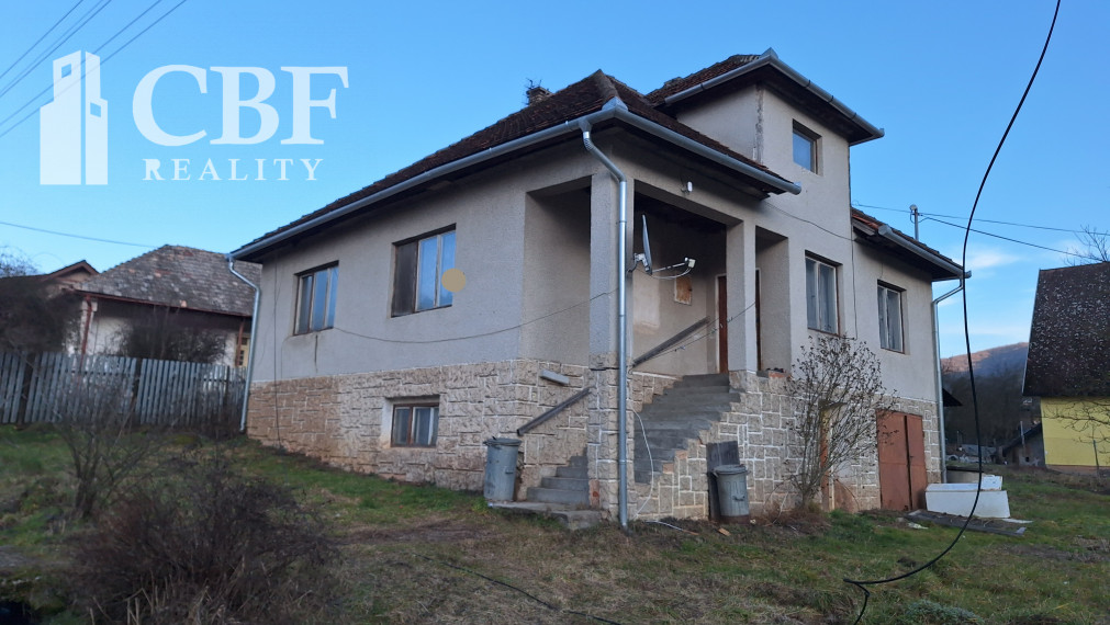 RODINNÝ DOM NA PREDAJ  - KRÁSNOHORSKÁ DLHÁ LÚKA