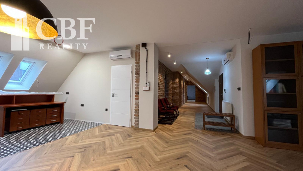 Prenájom luxusného apartmánového bytu v centre mesta