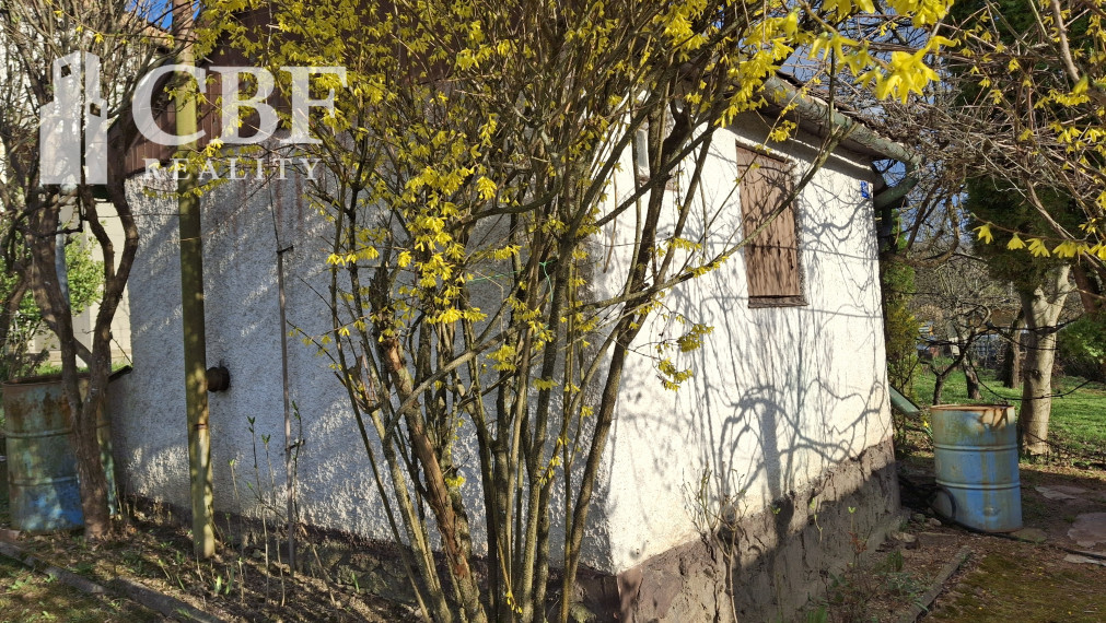 Znížená cena - Na predaj záhrada s chatou na Betliarskej ceste v Rožňave