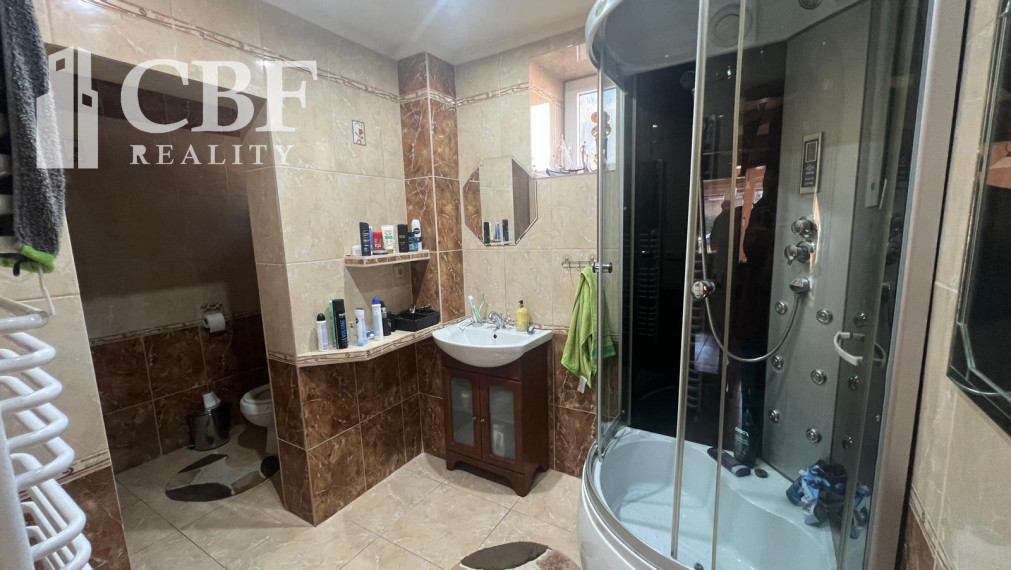 Znížená cena!!! Predaj Exkluzívneho Rodinného Domu