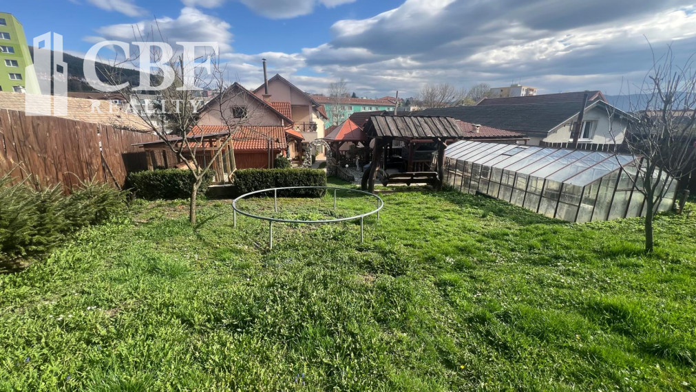 Znížená cena!!! Predaj Exkluzívneho Rodinného Domu