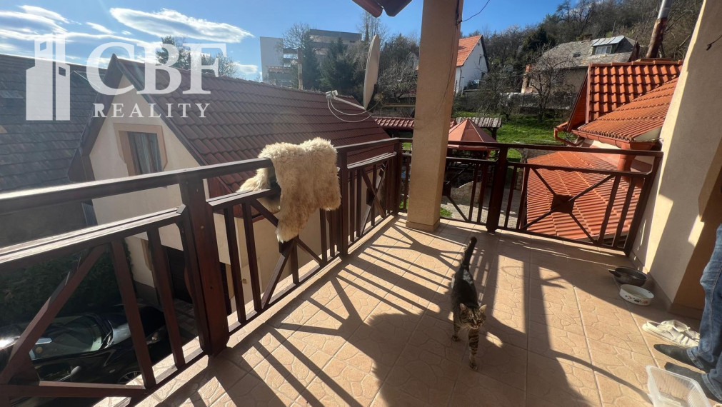 Znížená cena!!! Predaj Exkluzívneho Rodinného Domu