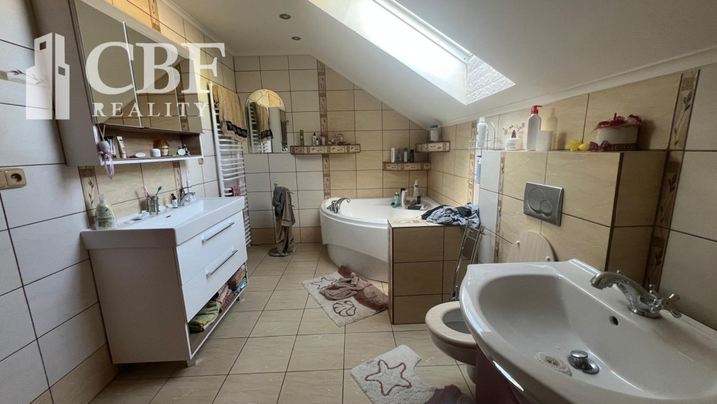 Znížená cena!!! Predaj Exkluzívneho Rodinného Domu