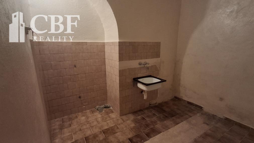 Prenájom obchodného priestoru na Námestí Baníkov v Rožňave