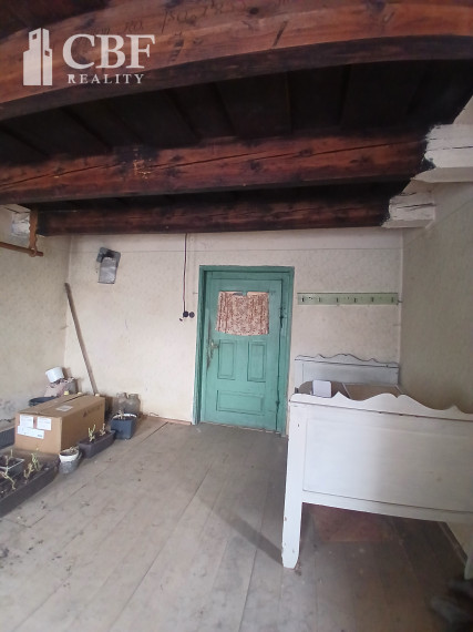 Na predaj pôvodný sedliacky dom v Čarovnej Rejdovej