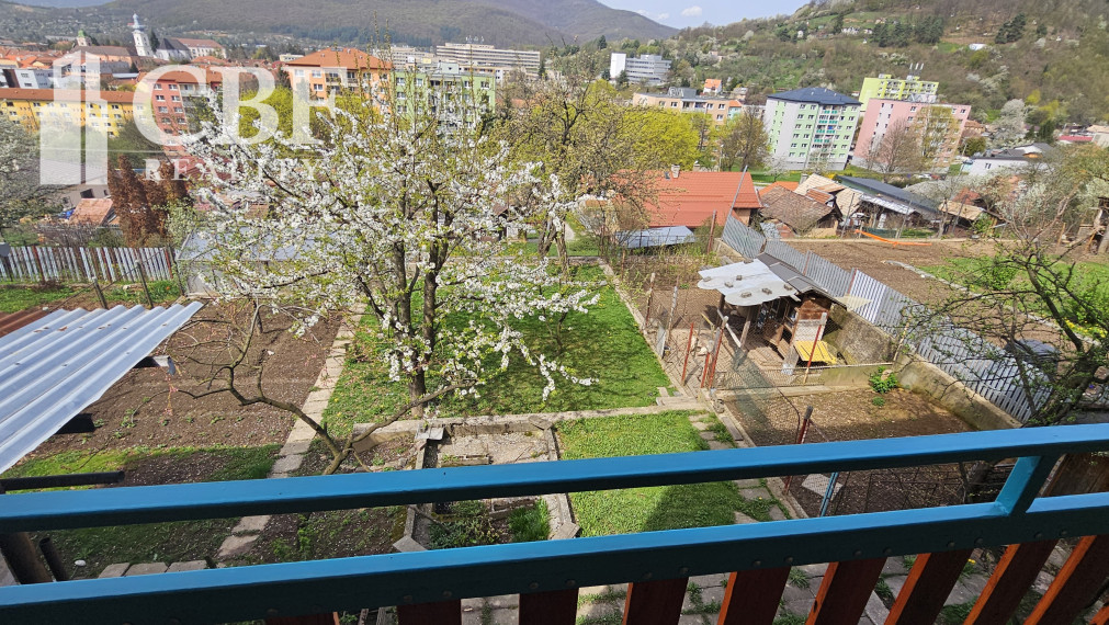 !!! ZNÍŽENÁ CENA !!!  na predaj dvojpodlažný rodinny dom.