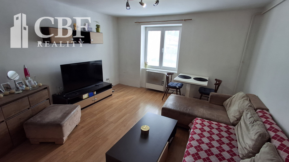 Na predaj dvojizbový byt v blízkom centre Rožňavy