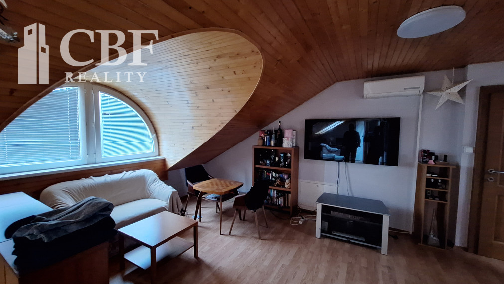 MODERNÝ RODINNÝ DOM NA PREDAJ V ROŽŇAVE