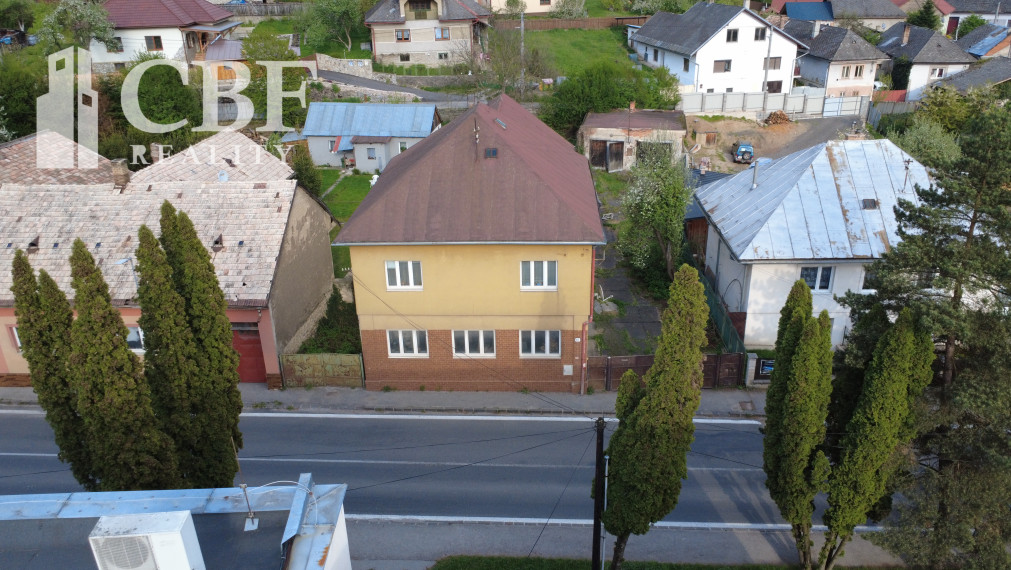 REZERVOVANÉ!  PREDAJ  RODINNÉHO DOMU V DOBŠINEJ,