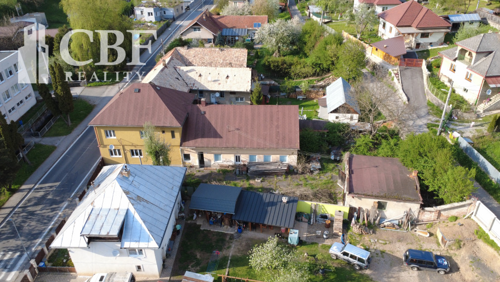 REZERVOVANÉ!  PREDAJ  RODINNÉHO DOMU V DOBŠINEJ,