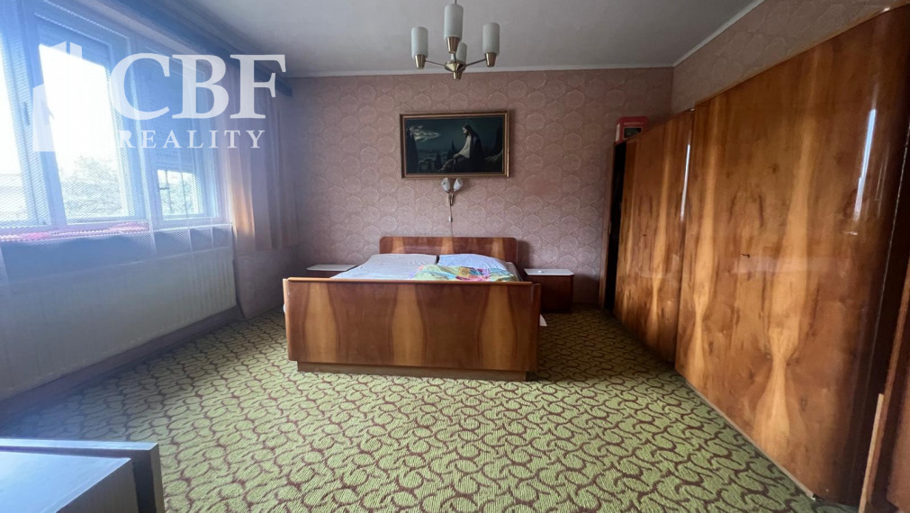 NA PREDAJ!!! Dom v Lipovníku s výhľadmi a rozľahlým pozemkom