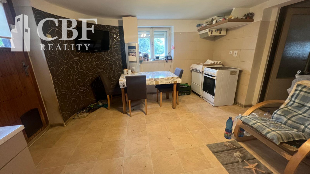 NA PREDAJ!!! Dom v Lipovníku s výhľadmi a rozľahlým pozemkom