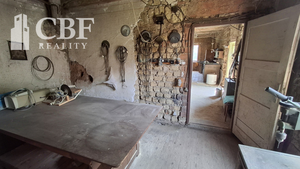 Na predaj dva domy v Drnave