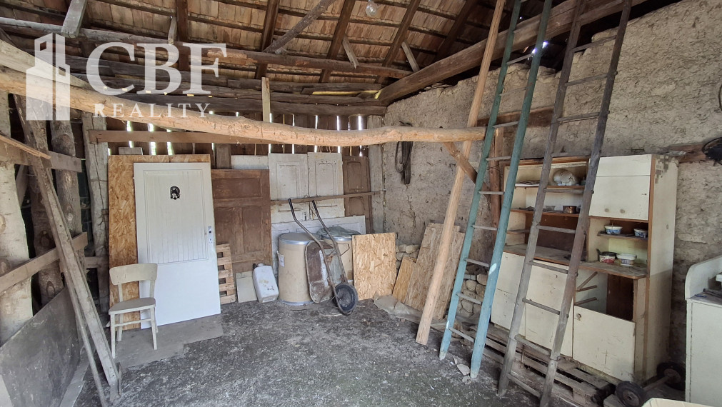 Na predaj dva domy v Drnave