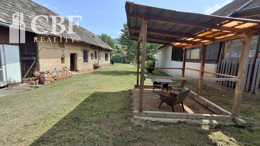 Na predaj dva domy v Drnave