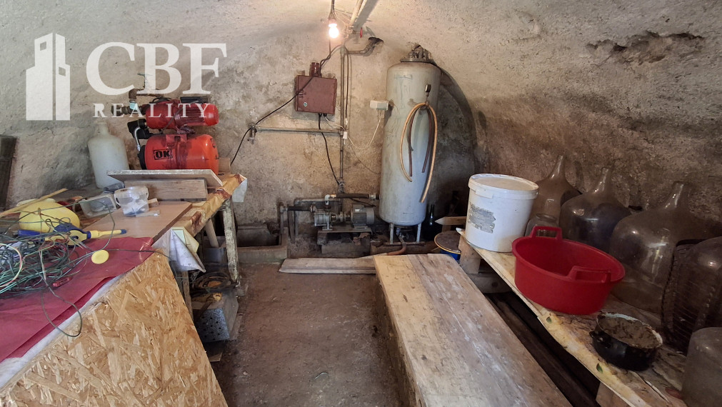 Na predaj dva domy v Drnave