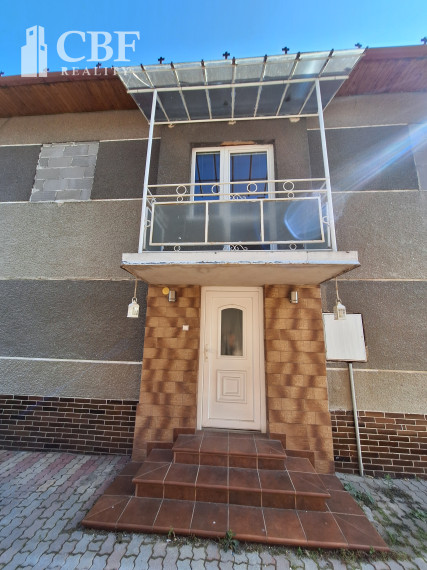 PERFEKTNÁ LOKALITA ROŽŇAVY ! RODINNÝ DOM NA PREDAJ !