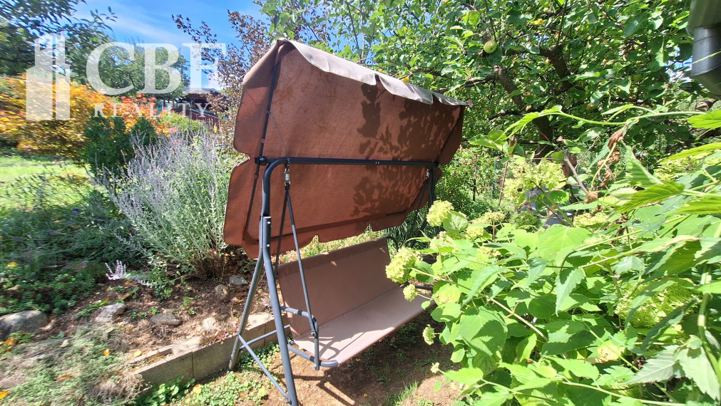 VÝRAZNE ZNÍŽENÁ CENA ! SLNKOM ZALIATA ZÁHRADA NA RUDNIANSKOM KOPCI !