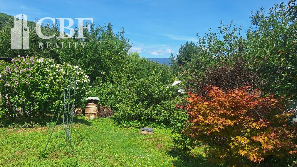 VÝRAZNE ZNÍŽENÁ CENA ! SLNKOM ZALIATA ZÁHRADA NA RUDNIANSKOM KOPCI !