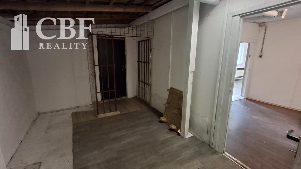 Na prenájom predajňa / sklad v Rožňave